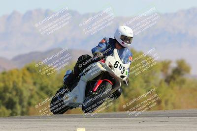 media/Mar-21-2025-CVMA Friday Practice (Fri) [[30cd4fe323]]/5-Racer 4/Session 3 Turn 9 Entry/